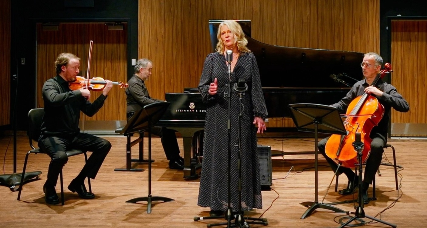 Marie-Maude Viens & le Trio Les Eskers - Les grandes chansons françaises